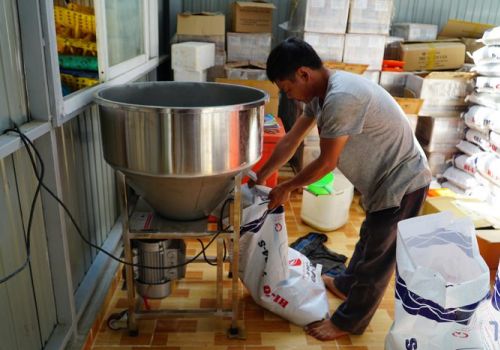 Tổng hợp những nguyên nhân gây bệnh phân trắng trên tôm